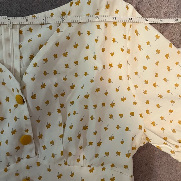 Teacup Flower Mini Dress - Picture 5 of 9